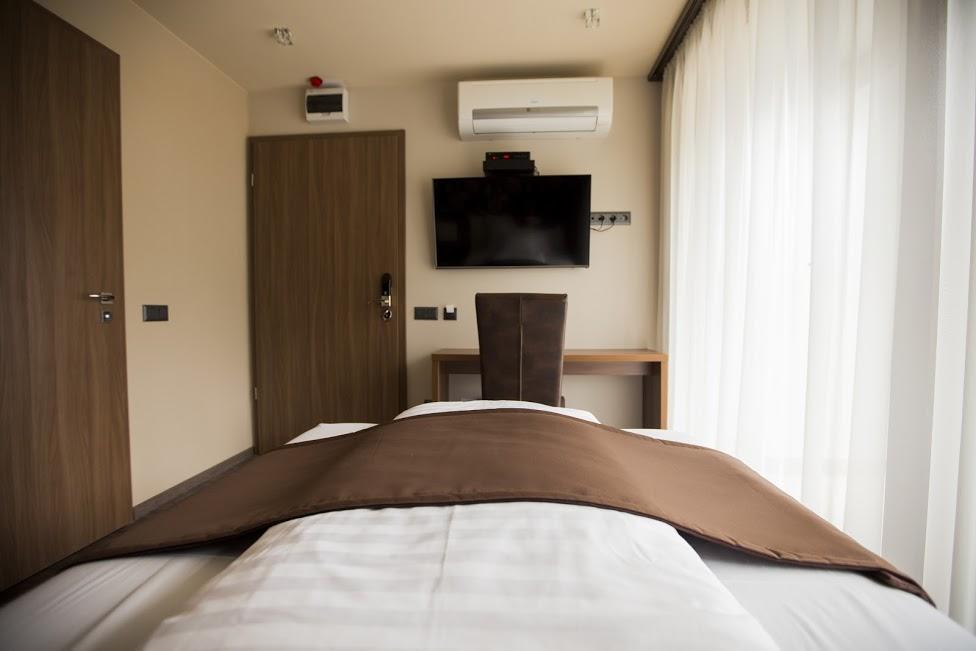 Pole Position Beach Hotel Balatonszarszo Zewnętrze zdjęcie
